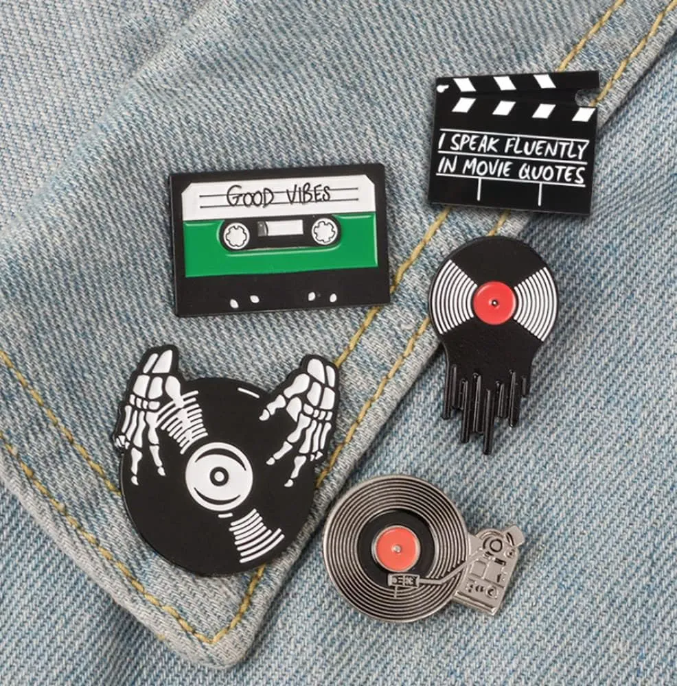 Enamel Pins Cute Pins Brooches Set for Jacket Hats Fit Men Women Boys and Girls 2 Pieces