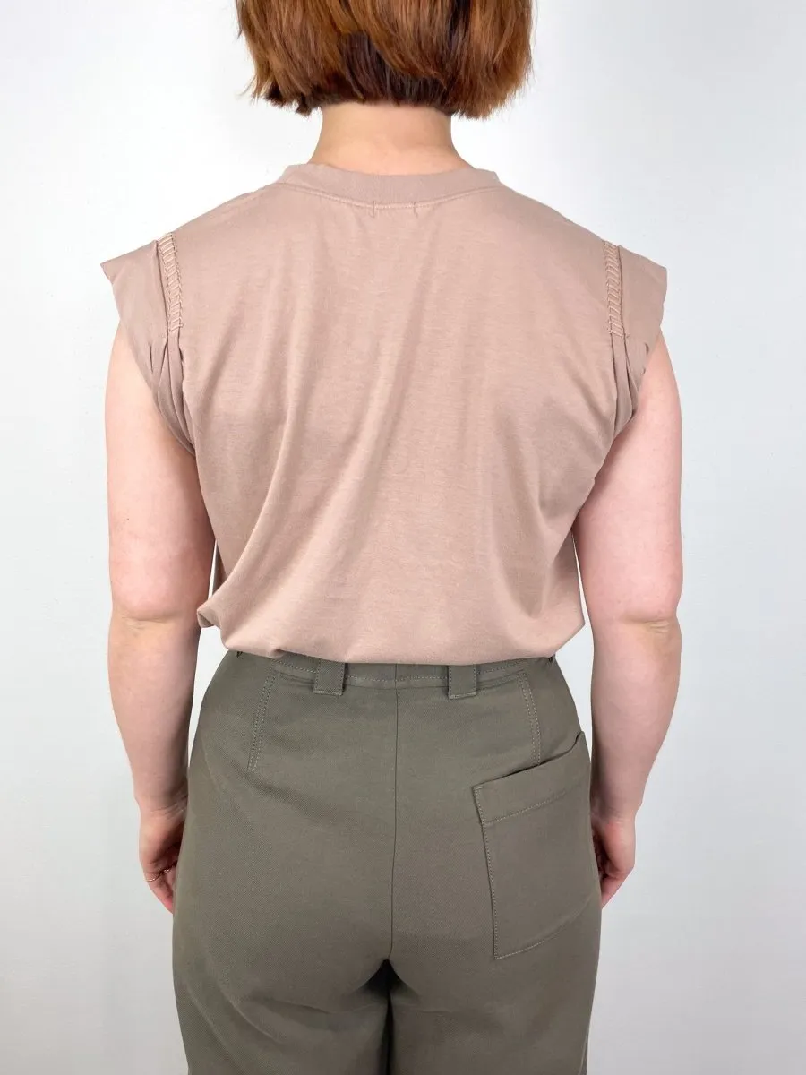 Miles Tee in Buff