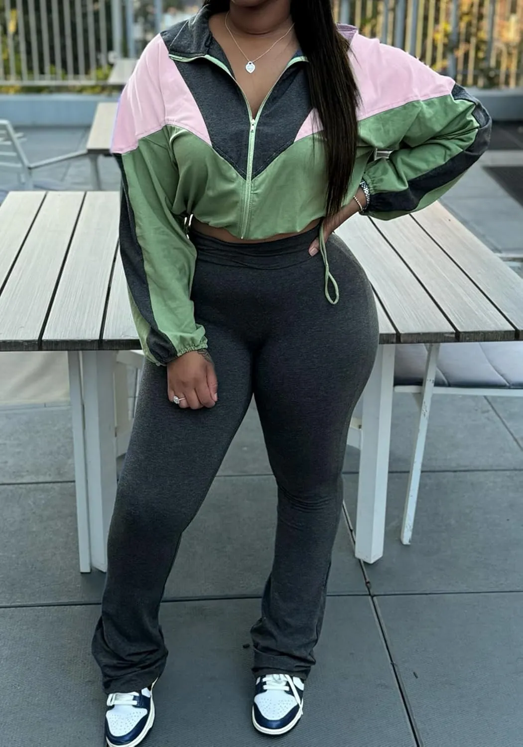 SHINFY Womens Sweatsuits 2 Piece Set Long Sleeve Color Block Cropped Jacket Leggings Pants Jogger Tracksuits Sets
