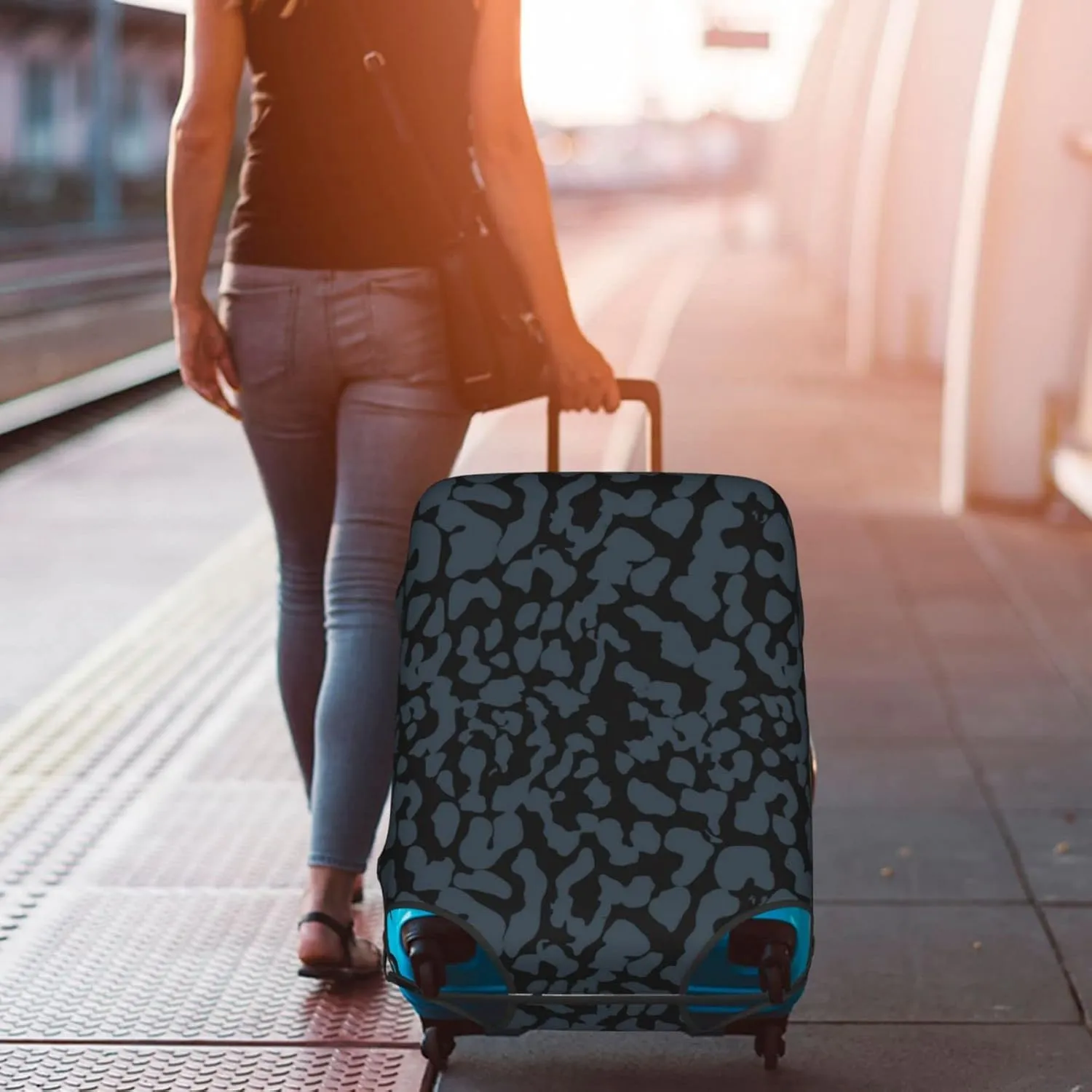 Travel Luggage Cover Fits 18-32 Inch Luggage, Black Leopard Print Camo Travel Suitcase Cover Elastic Washable Wheeled Luggage Protector for Kid and Adult