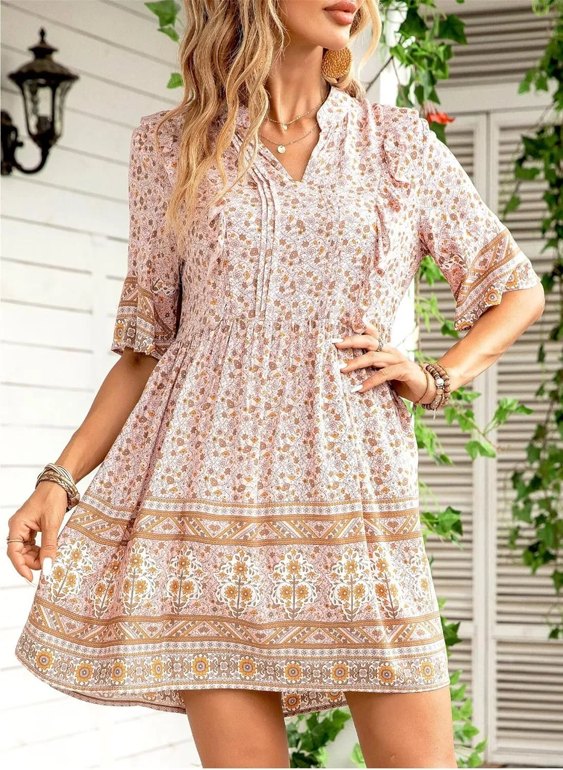 Trendy Summer Dresses Womens Elegant Short Sleeve V Neck Floral Mini Dresses Casual Flowy Beach Vacation Dresses Cute