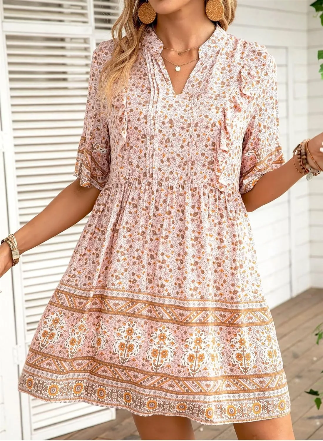 Trendy Summer Dresses Womens Elegant Short Sleeve V Neck Floral Mini Dresses Casual Flowy Beach Vacation Dresses Cute