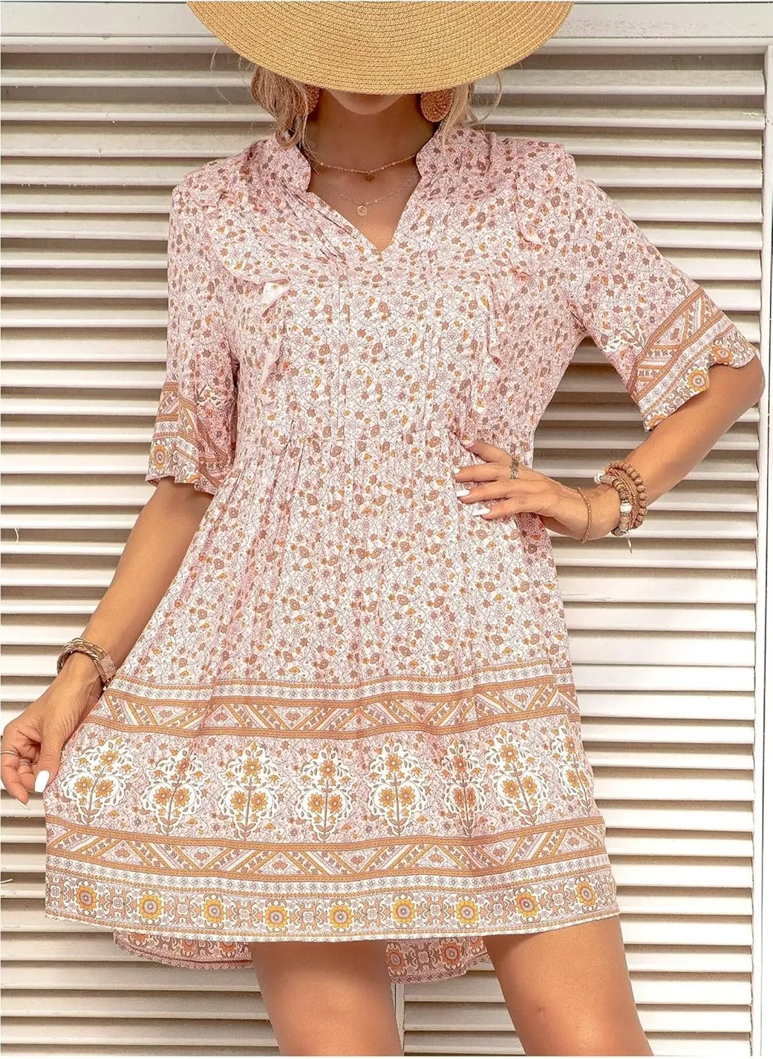 Trendy Summer Dresses Womens Elegant Short Sleeve V Neck Floral Mini Dresses Casual Flowy Beach Vacation Dresses Cute